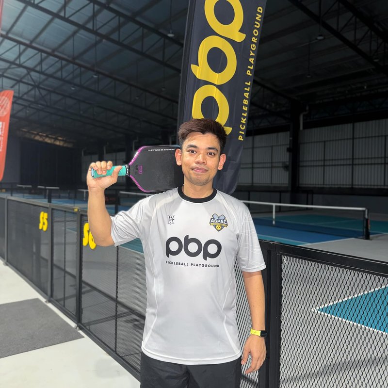 Nabil Fikri